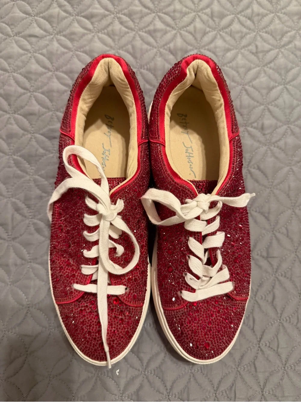 Betsey Johnson Red Glitter Low-Top Sneakers